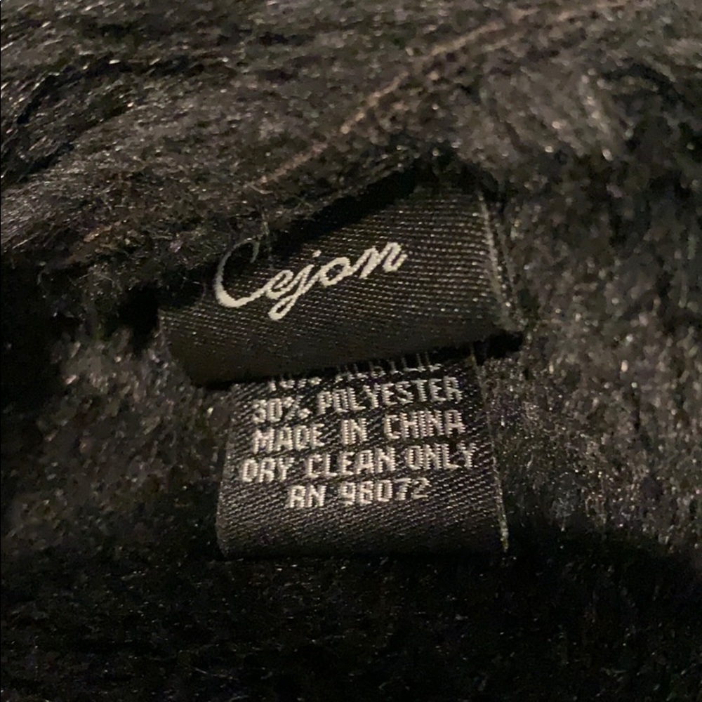 Warm Winter Hat - image 5